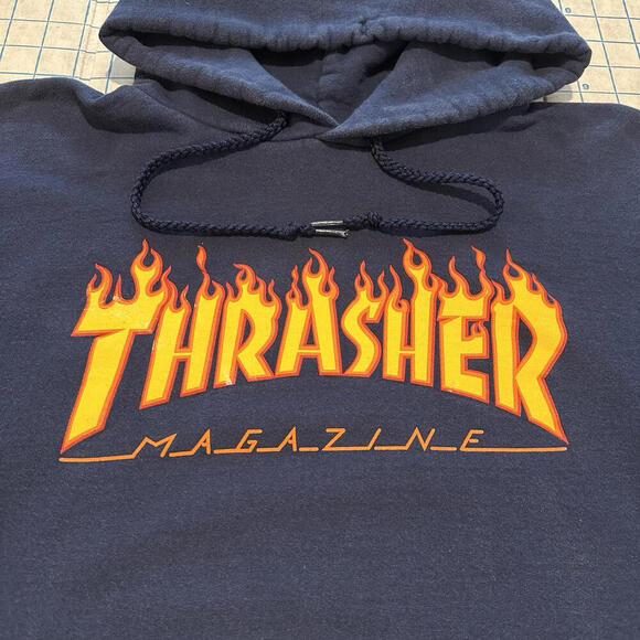 Thrasher Magazine Flames Navy Blue Pullover Hoodie Sweatshirt Men’s Small - Picture 5 of 15